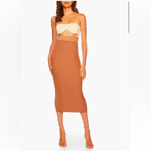 Sold!!!NWT revolve Susanna Monaco midi dress - Picture 4 of 9